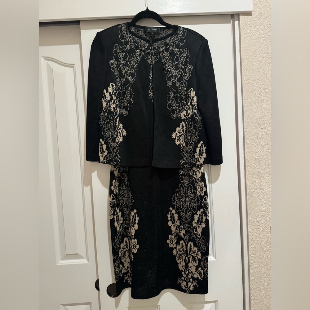 St. John Black and Gold Textured Knit